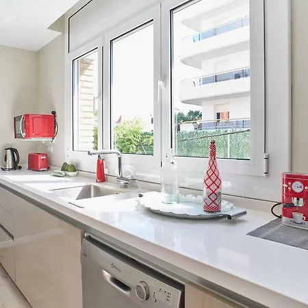 Pure Pool Sensation Apartment Sitges