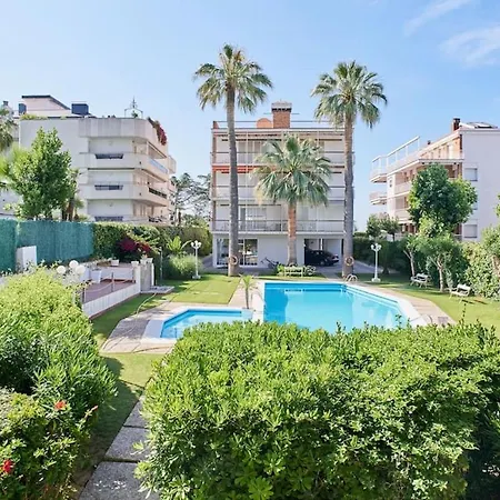 Pure Pool Sensation Apartment Sitges